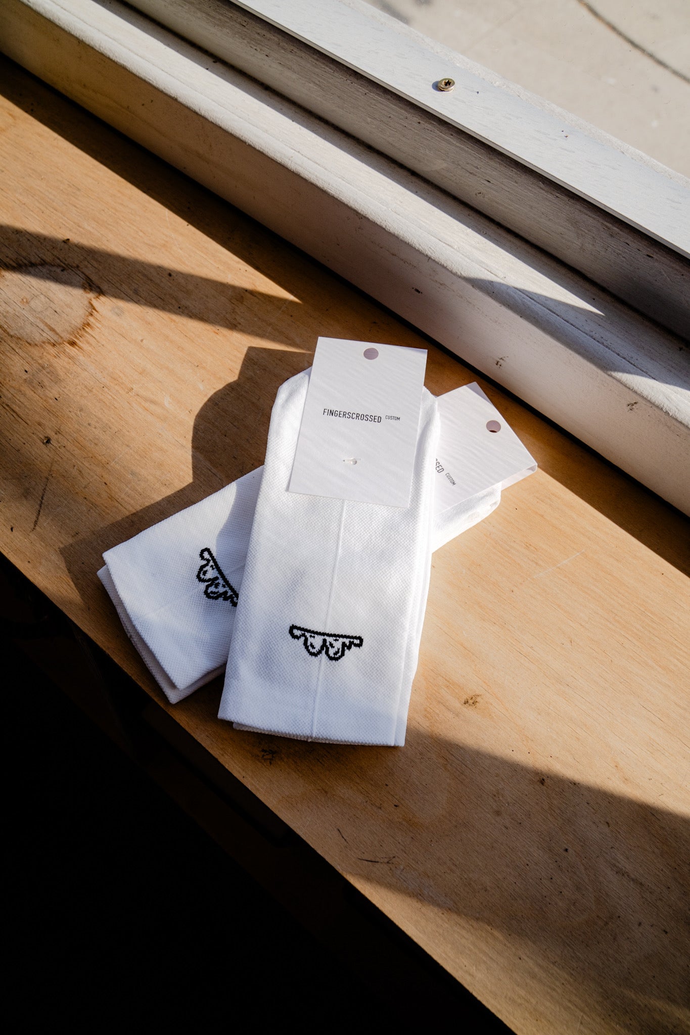 Fingerscrossed x Luft Socks
