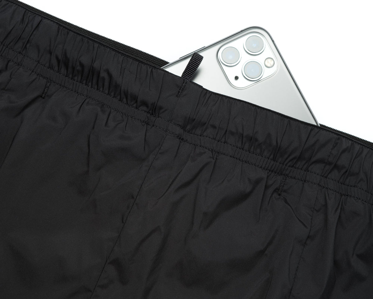 Satisfy TechSilk 8" Shorts in Black, phone pocket