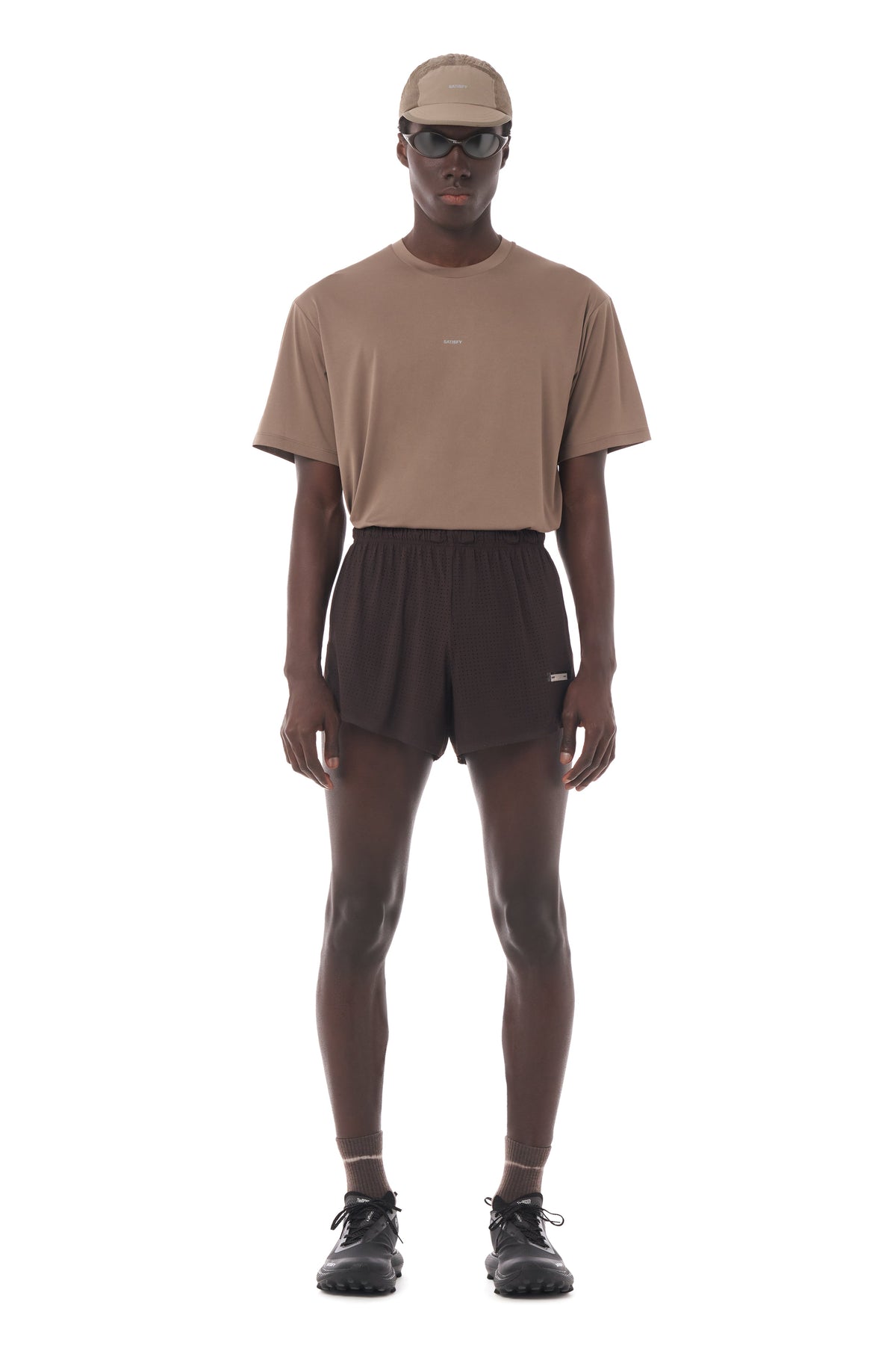 Satisfy Space-O 2.5 inch running shorts in Deep Mahogany, worn on run