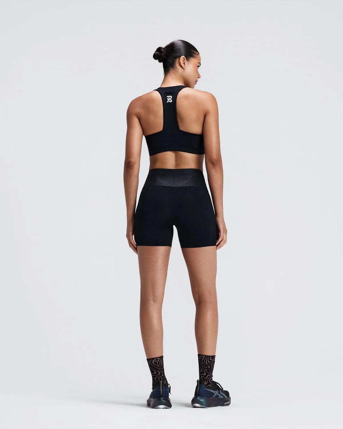 Bandit Womens Stamina-V™ GeoMesh™ V-Neck Run Bra - Black