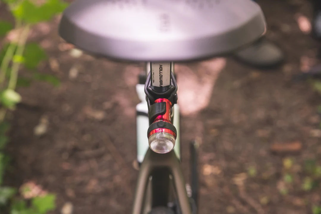 Exposure Kamm/D-Shaped Seatpost Silicone Insert with TraceR Bracket