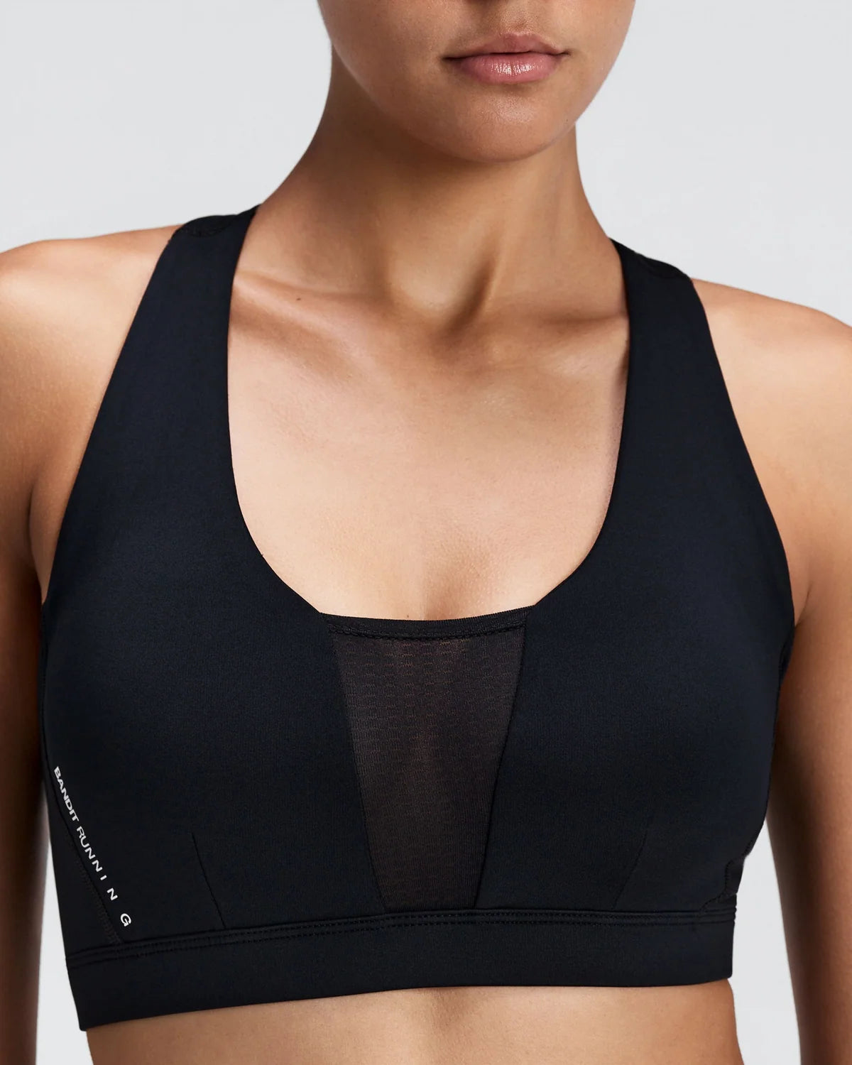 Bandit Womens Stamina-V™ GeoMesh™ V-Neck Run Bra - Black