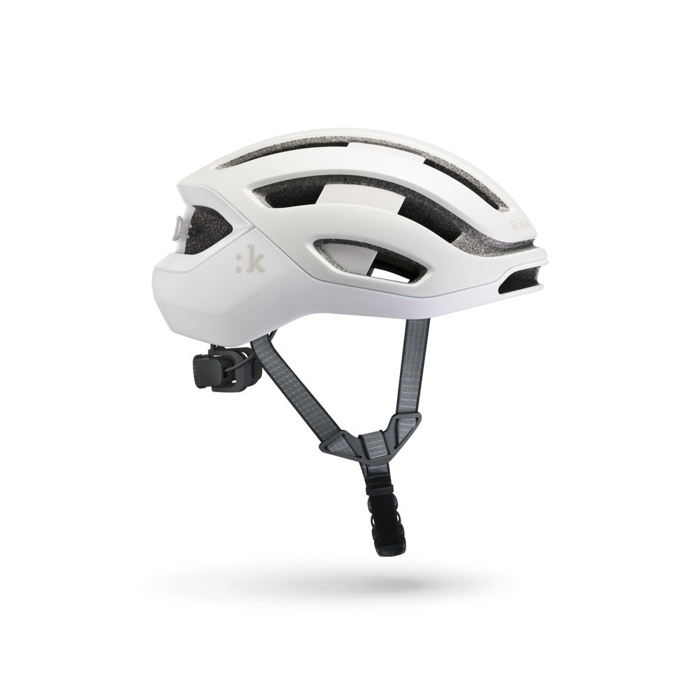 Fizik Kudo - White